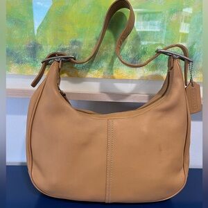 Coach Camel Legacy Zoe Tote Shoulder Hobo Bag Leather Purse 9342 Nickel Vintage